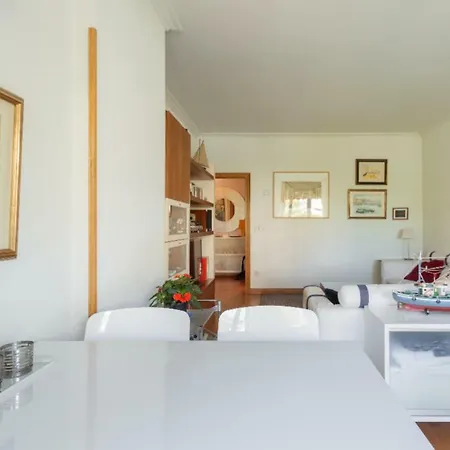 Ondarreta Beach & Terrace Apartment San Sebastian